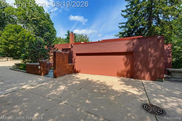 25850 Romany Way, Franklin, MI 48025