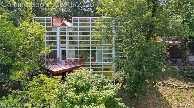 25850 Romany Way, Franklin, MI 48025
