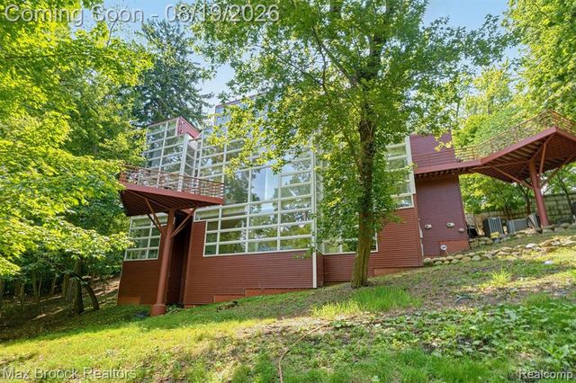 25850 Romany Way, Franklin, MI 48025