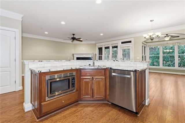 2618 Long Pointe, Roswell, GA 30076