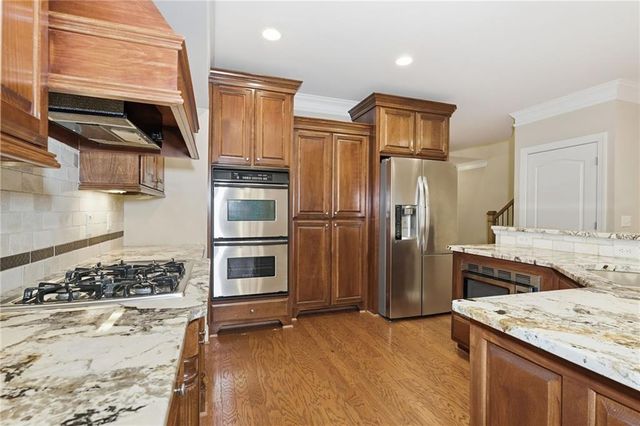 2618 Long Pointe, Roswell, GA 30076