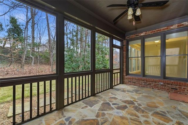 2618 Long Pointe, Roswell, GA 30076