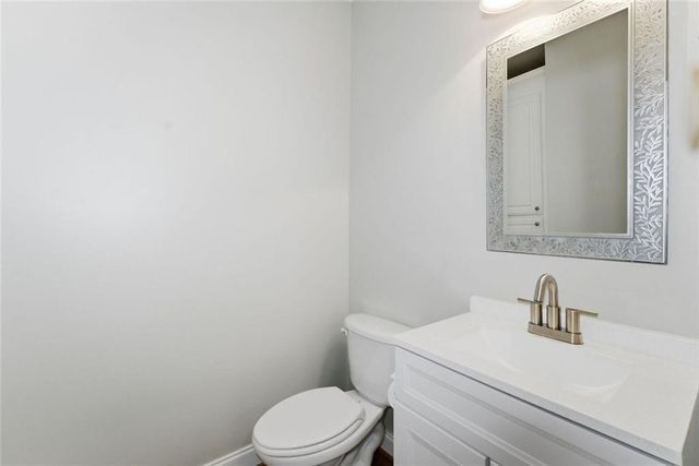 2618 Long Pointe, Roswell, GA 30076