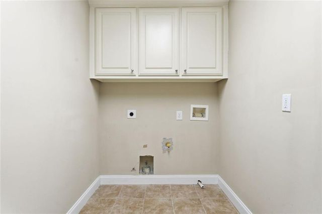 2618 Long Pointe, Roswell, GA 30076