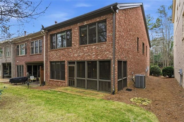 2618 Long Pointe, Roswell, GA 30076