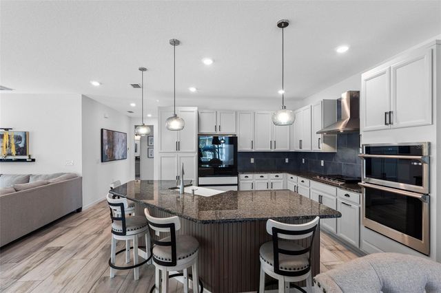 325 SHORE CRAB WAY, Apollo Beach, FL 33572