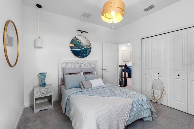 325 SHORE CRAB WAY, Apollo Beach, FL 33572