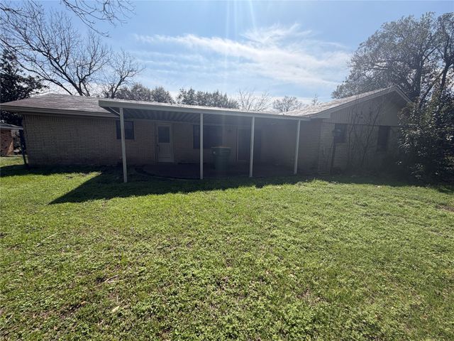 108 E Santa Anna Drive, Robinson, TX 76706