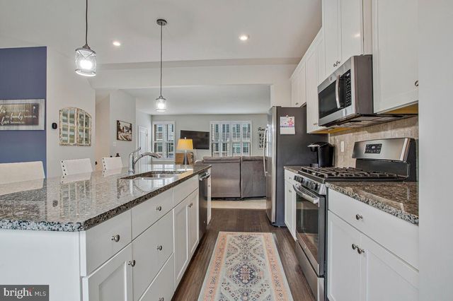 8218 KIPPIS RD, Millersville, MD 21108