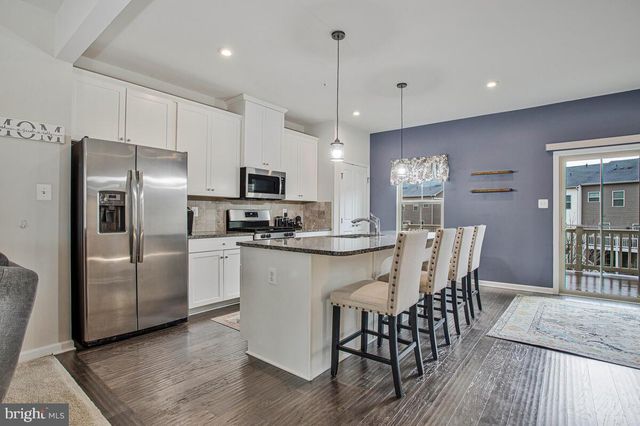 8218 KIPPIS RD, Millersville, MD 21108