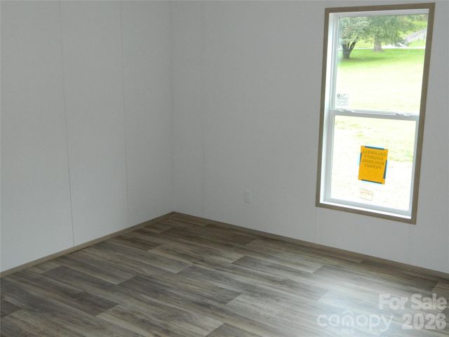 3944 Hollywood Ridge Road NE, Lenoir, NC 28645