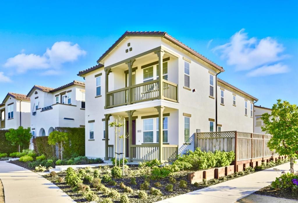 Image 1 of property listing at 2989 Denali Drive, Marina, CA 93933