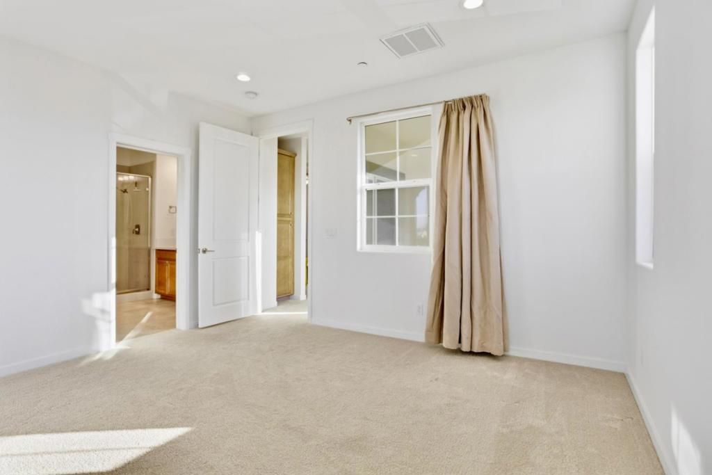 Image 14 of property listing at 2989 Denali Drive, Marina, CA 93933