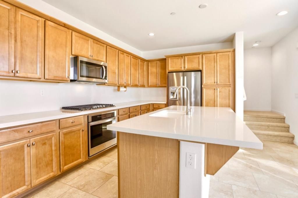 Image 7 of property listing at 2989 Denali Drive, Marina, CA 93933