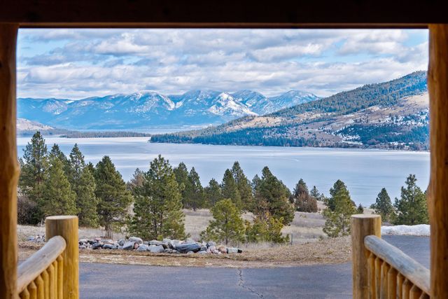 28118 Spring Lane, Big Arm, MT 59910