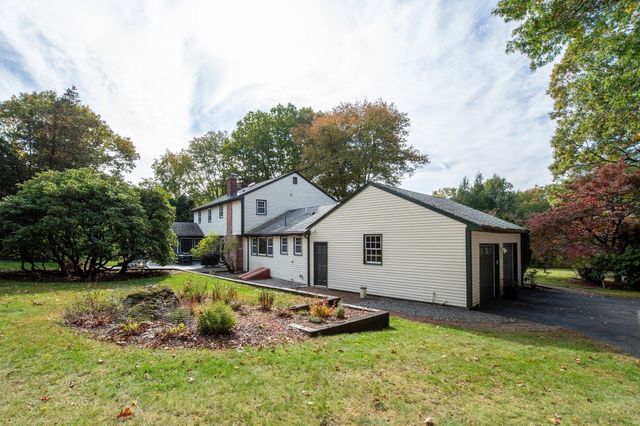 6 Trask Rd, Boxford, MA 01921
