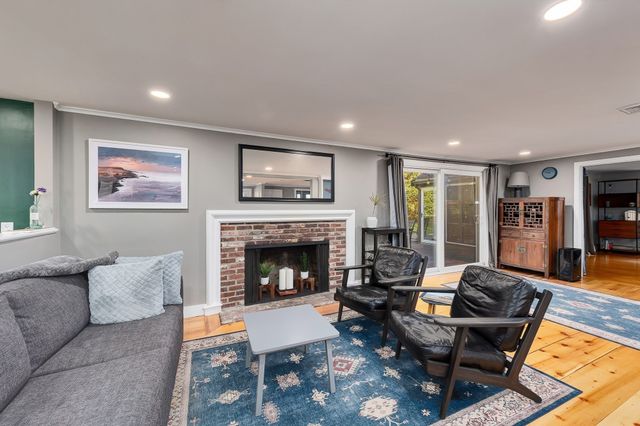 6 Trask Rd, Boxford, MA 01921