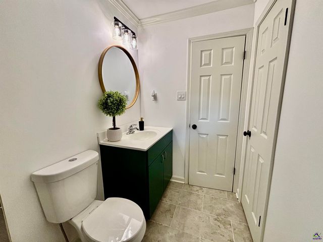 2491 Greenleaf Drive, Macon, GA 31206