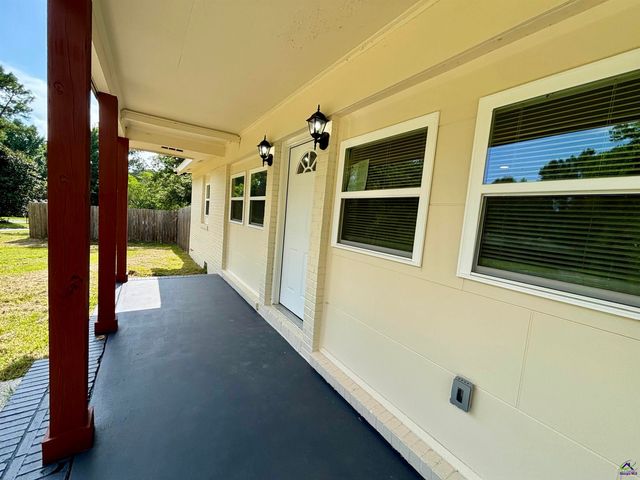 2491 Greenleaf Drive, Macon, GA 31206