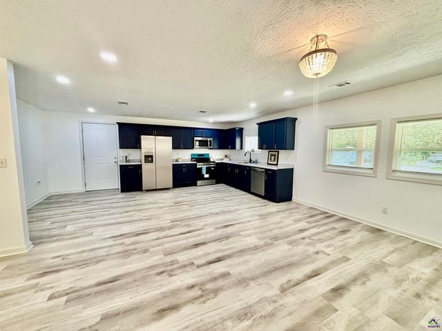 2491 Greenleaf Drive, Macon, GA 31206