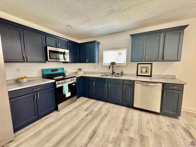 2491 Greenleaf Drive, Macon, GA 31206