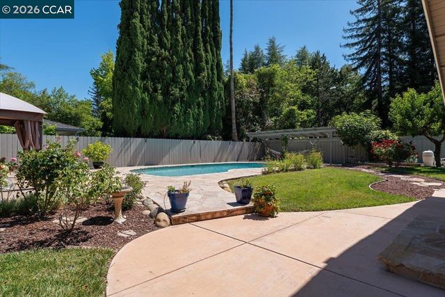1489 Sunnybrook Rd., Alamo, CA 94507