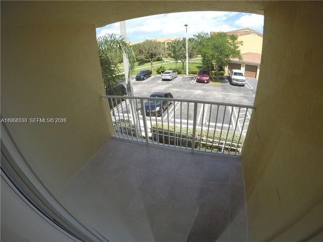 21150 SW 87th Ave 205, Cutler Bay, FL 33189