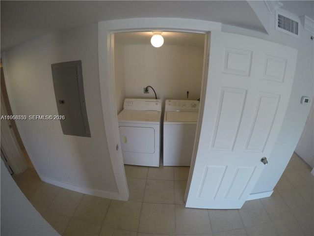 21150 SW 87th Ave 205, Cutler Bay, FL 33189