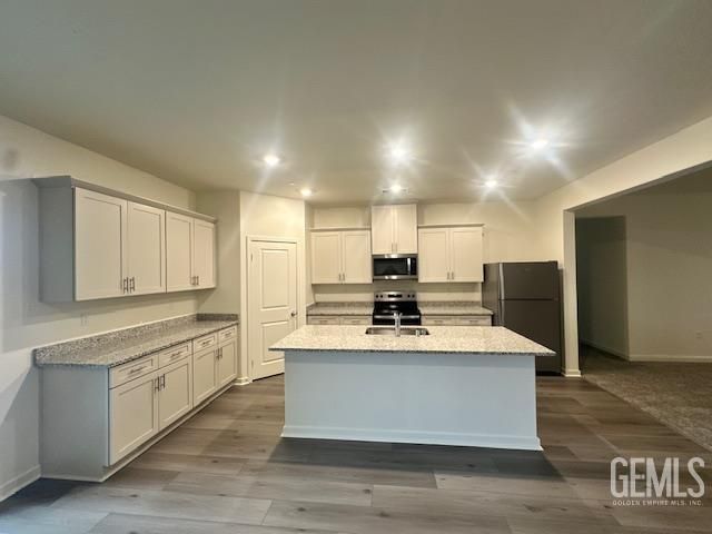 703 Mahogany Drive, Shafter, CA 93263