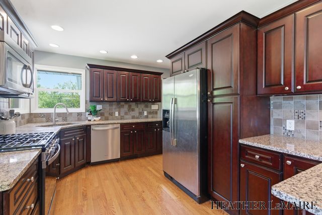 3706 Navaho Street SW, Grandville, MI 49418