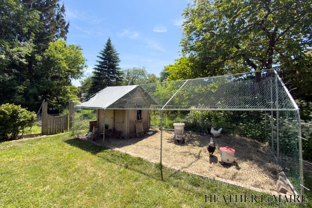 3706 Navaho Street SW, Grandville, MI 49418
