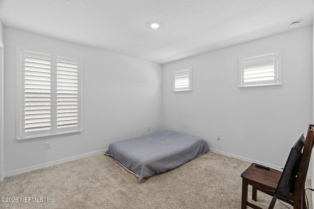 942 ROOSTER HOLLOW Way, Middleburg, FL 32068