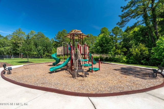 942 ROOSTER HOLLOW Way, Middleburg, FL 32068