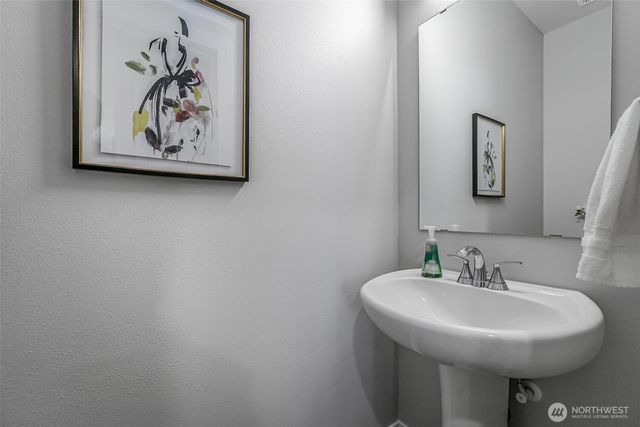 13012 193rd Avenue E, Bonney Lake, WA 98391