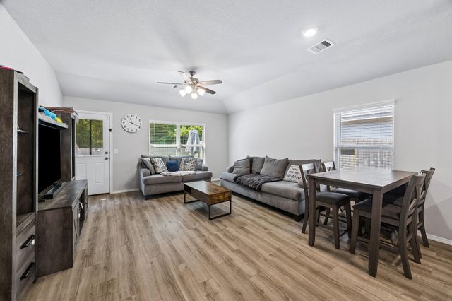 9581 Last Maples Trail, Conroe, TX 77303