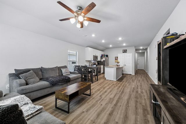 9581 Last Maples Trail, Conroe, TX 77303