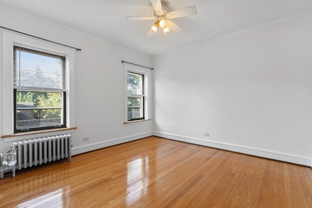 816 Mulford Street 2R, Evanston, IL 60202