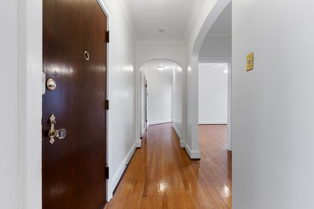 816 Mulford Street 2R, Evanston, IL 60202