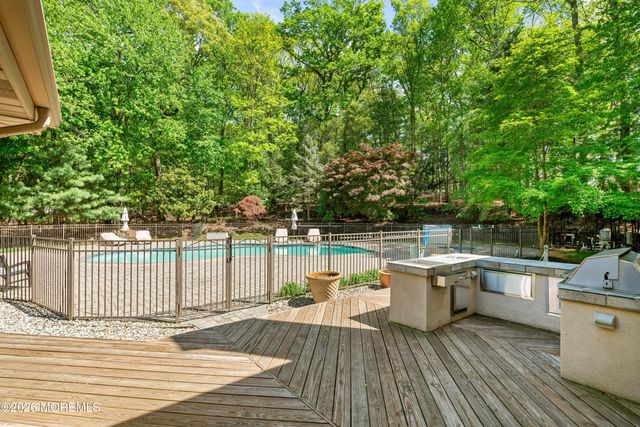 12 Country Club Lane, Marlboro, NJ 07746