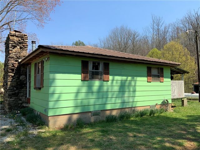 23125 Highway 16, Pettigrew, AR 72752