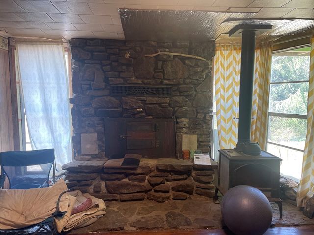 23125 Highway 16, Pettigrew, AR 72752