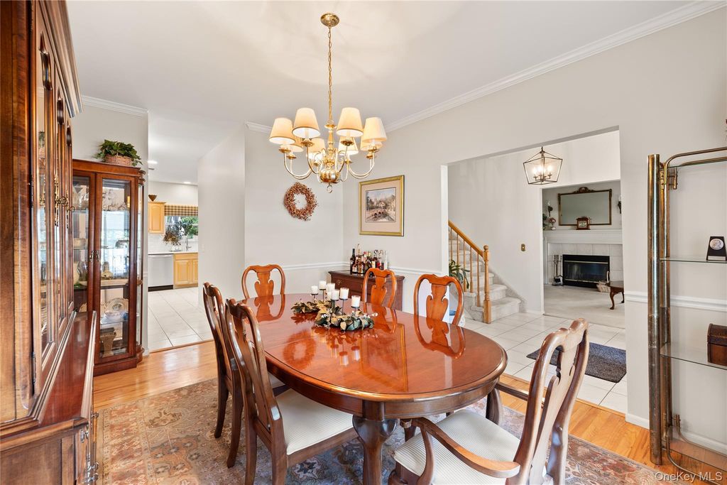 1 Hunting Hill Drive, Blue Point, NY 11715 — photo 2