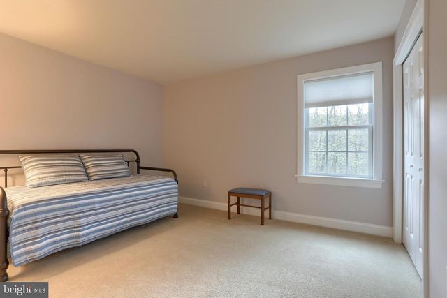 20 VALLEY VIEW DR, Lebanon, PA 17042