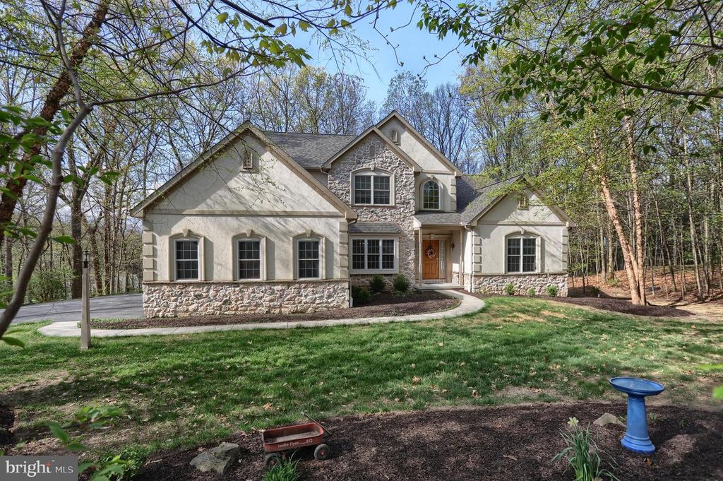 20 VALLEY VIEW DR, Lebanon, PA 17042