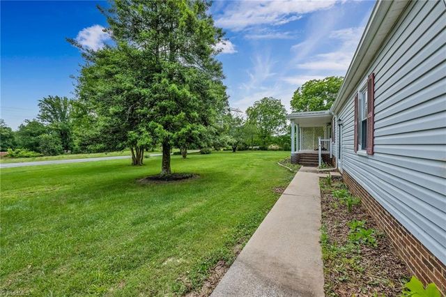 2891 Greenhorn Road, Roaring River, NC 28669