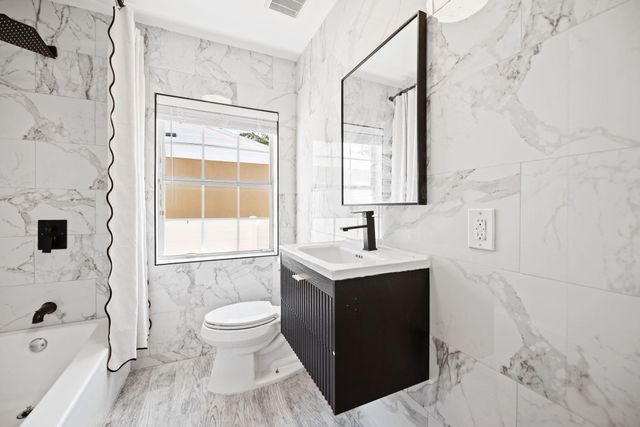 1516 Jefferson Street, Hollywood, FL 33020