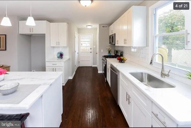 112 UPLAND RD, Brookhaven, PA 19015