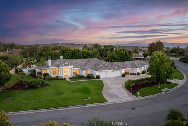 6220 Century Hill, Riverside, CA 92506