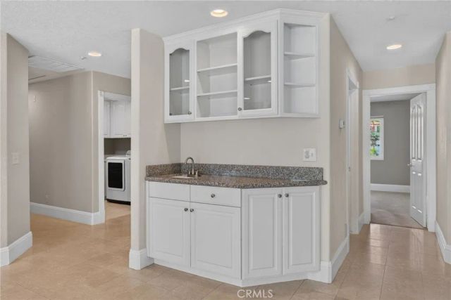 6220 Century Hill, Riverside, CA 92506