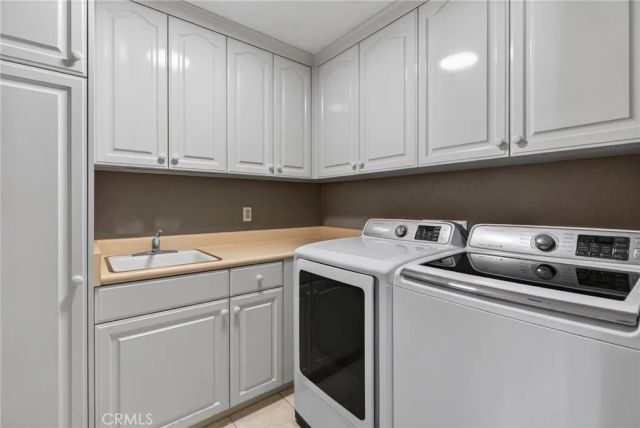 6220 Century Hill, Riverside, CA 92506